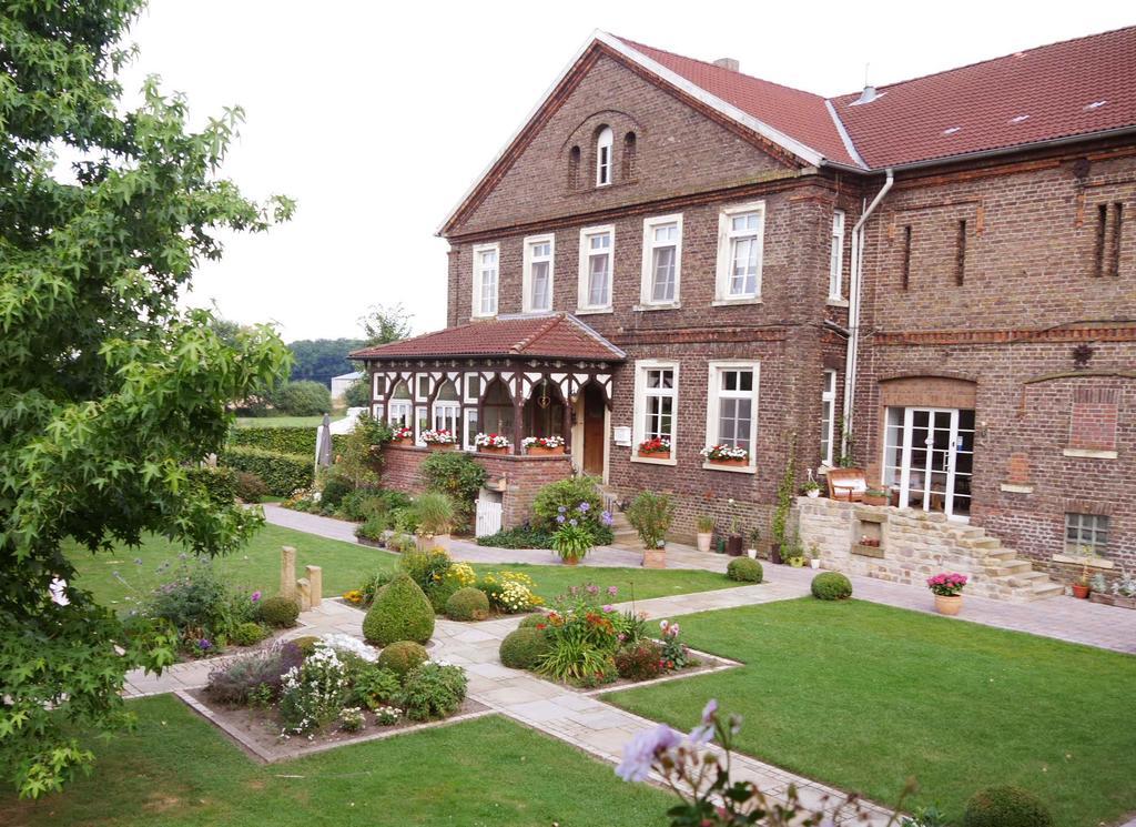 Bleckmanns Hof gegen Aufpreis mit Wallbox für Tesla und andere Elektroautos Werne Exterior foto